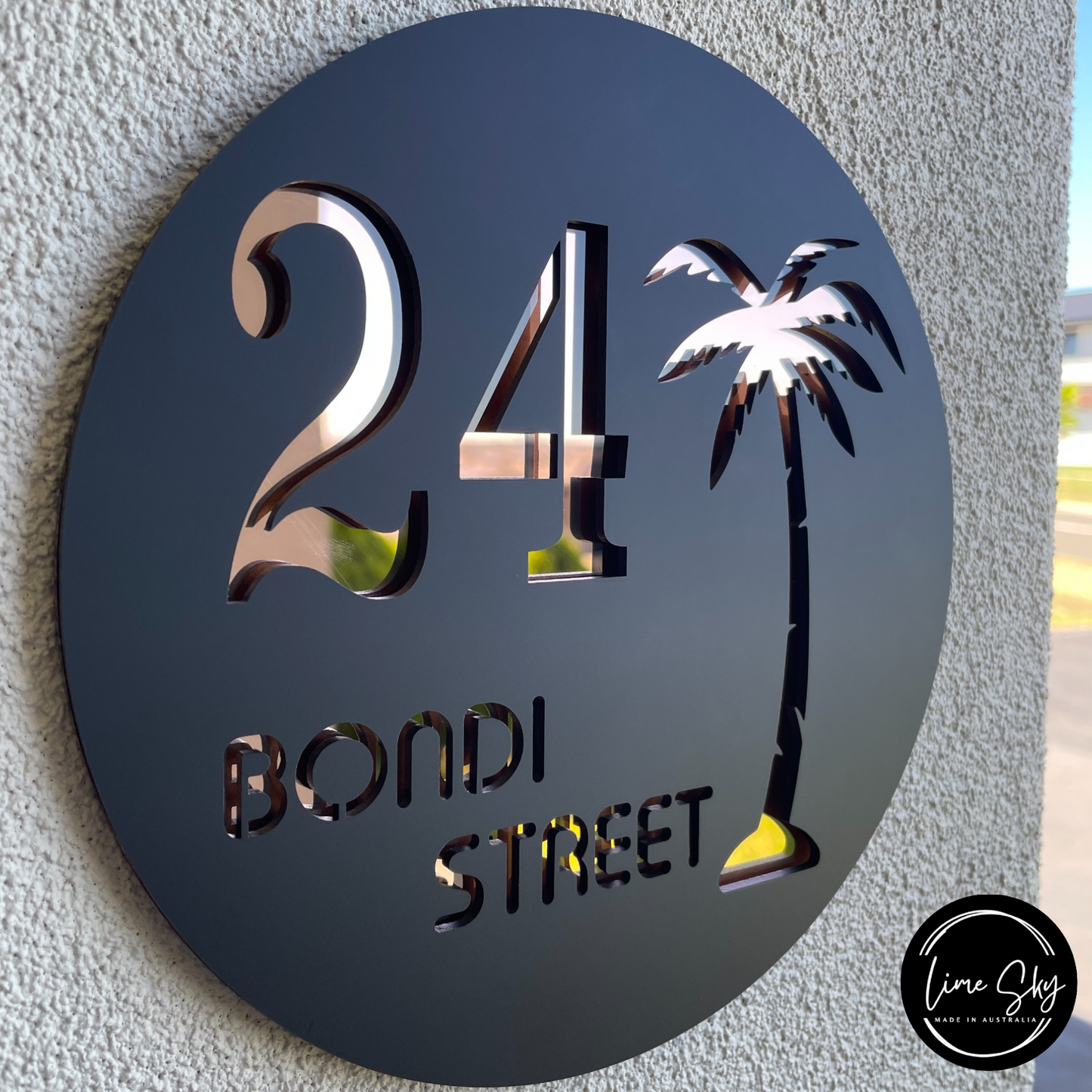 Modern House Entry Sign with Palm Tree In Circle Round Shape