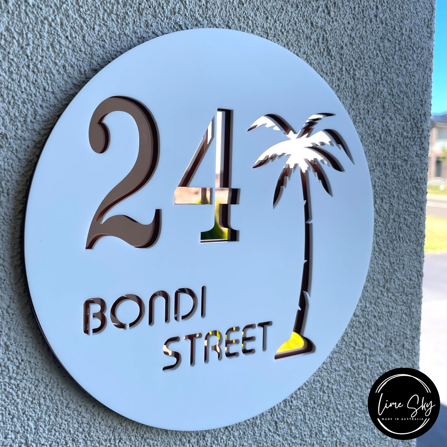 Modern House Entry Sign with Palm Tree In Circle Round Shape