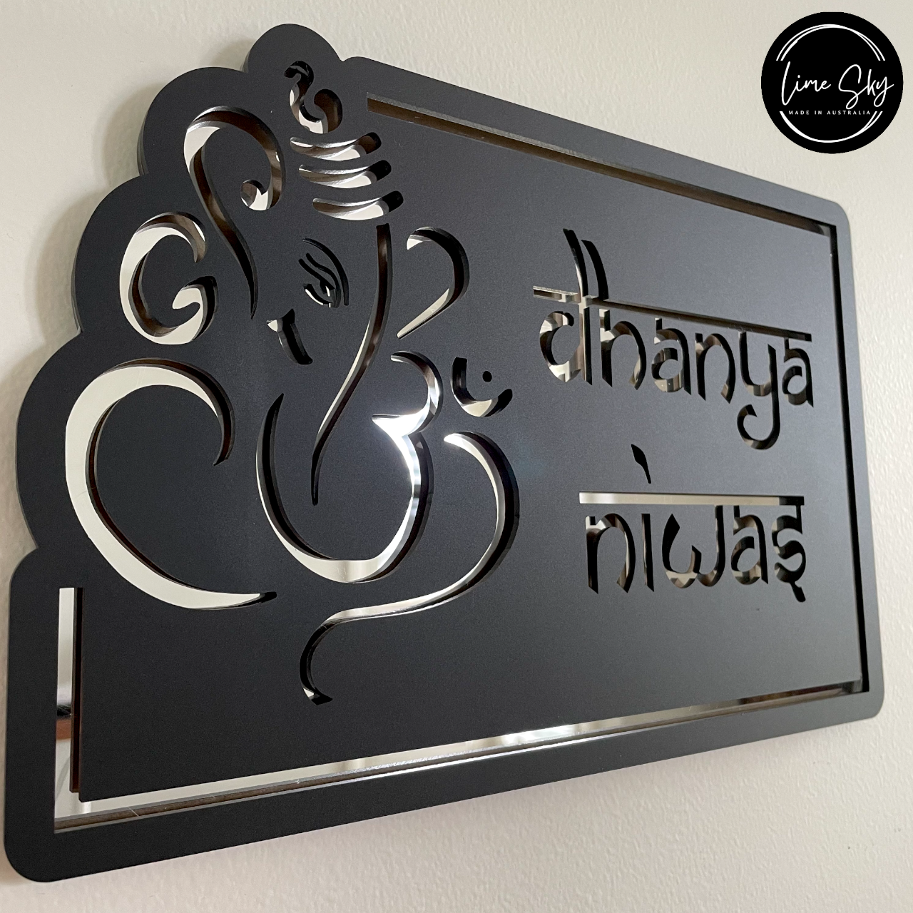 Modern Customised Indian House Plate – Ganesh