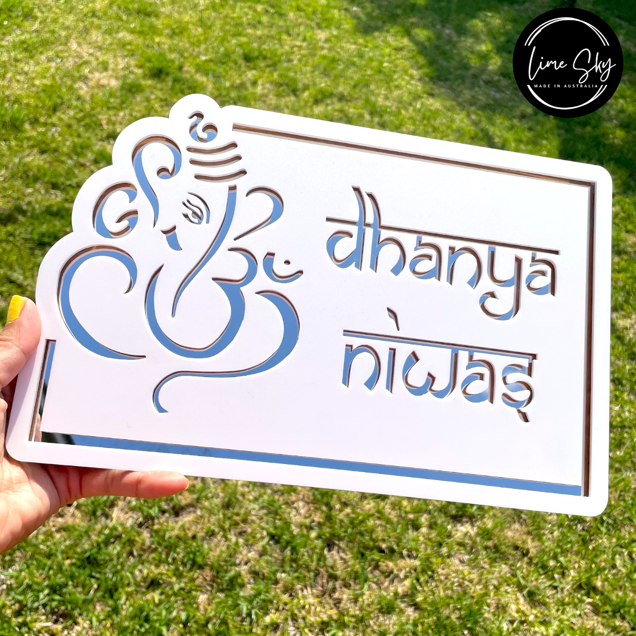 Modern Customised Indian House Plate – Ganesh