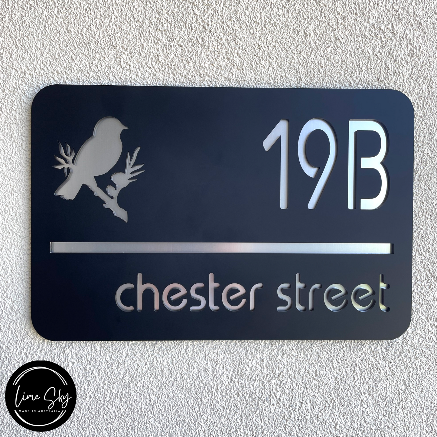 Modern House Entry Sign with Bird Design In Rectangle Shape