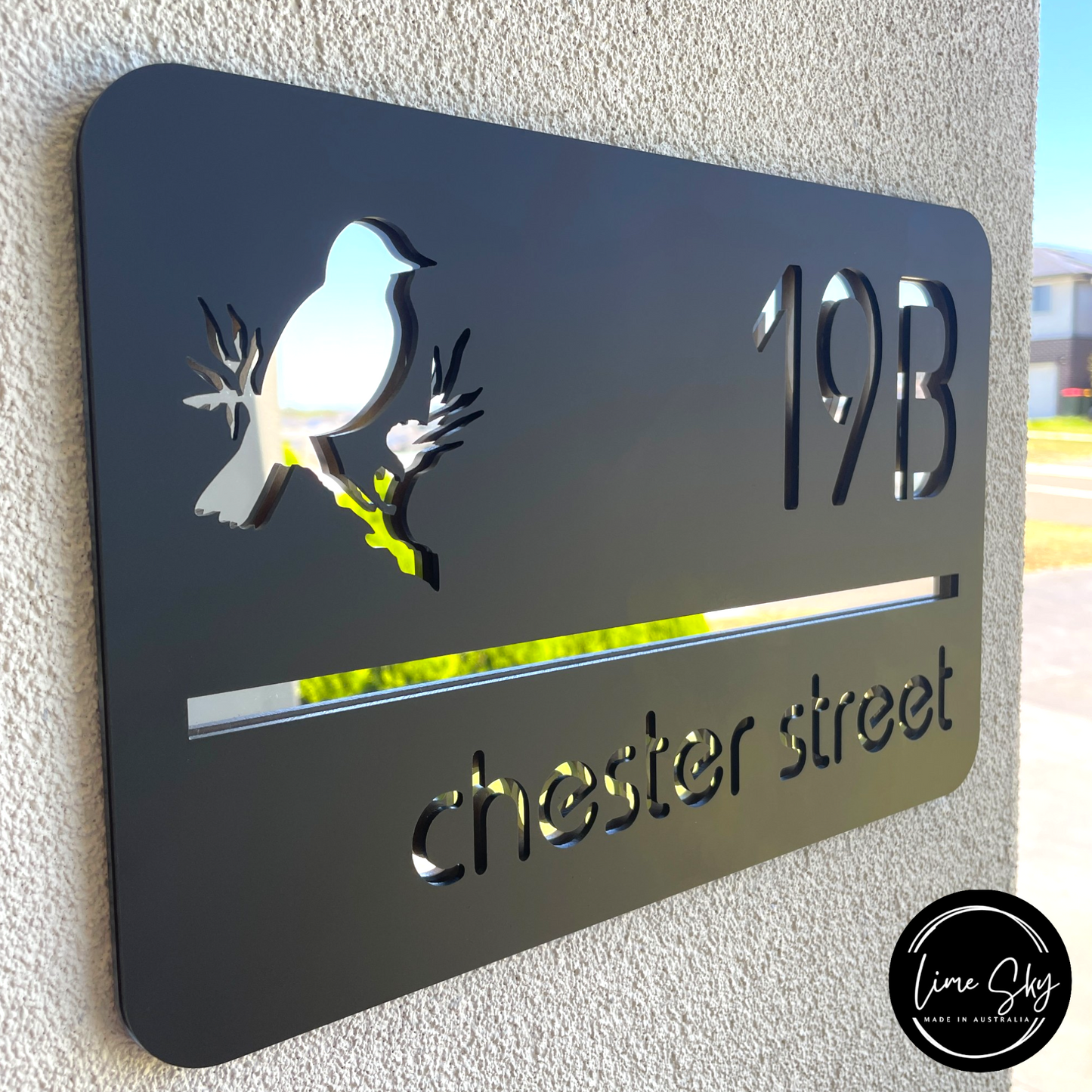 Modern House Entry Sign with Bird Design In Rectangle Shape