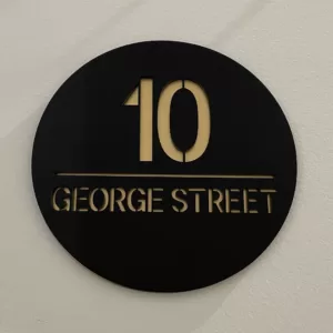 Modern Custom House Plate - Street Number & Street Name - Well Rounded Range